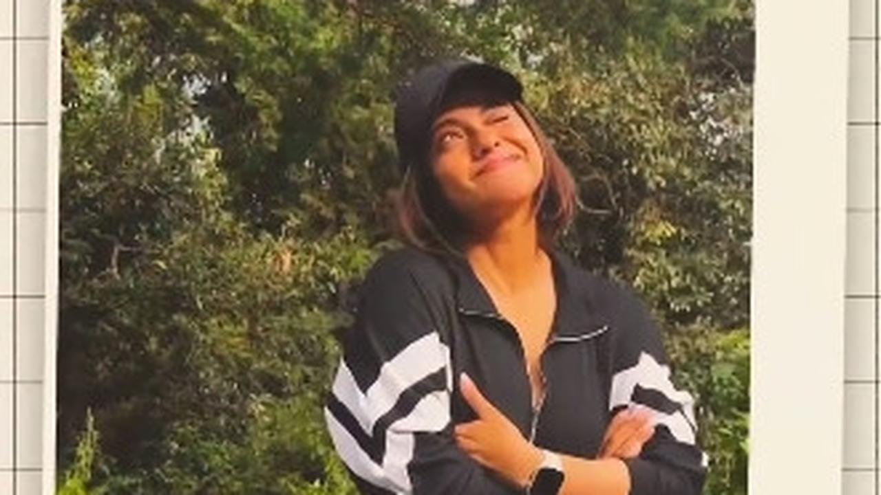 Tampil Kocak Ala Anjali
