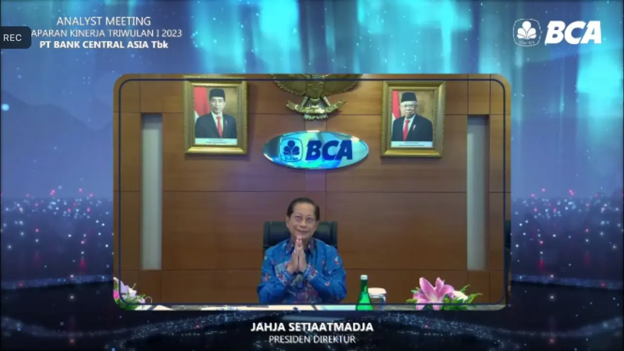 PT Bank Central Asia Tbk optimis penyaluran kredit hingga akhir tahun 2023 bisa tumbuh di kisaran 10 persen hingga 12 persen secara year on year (YoY).