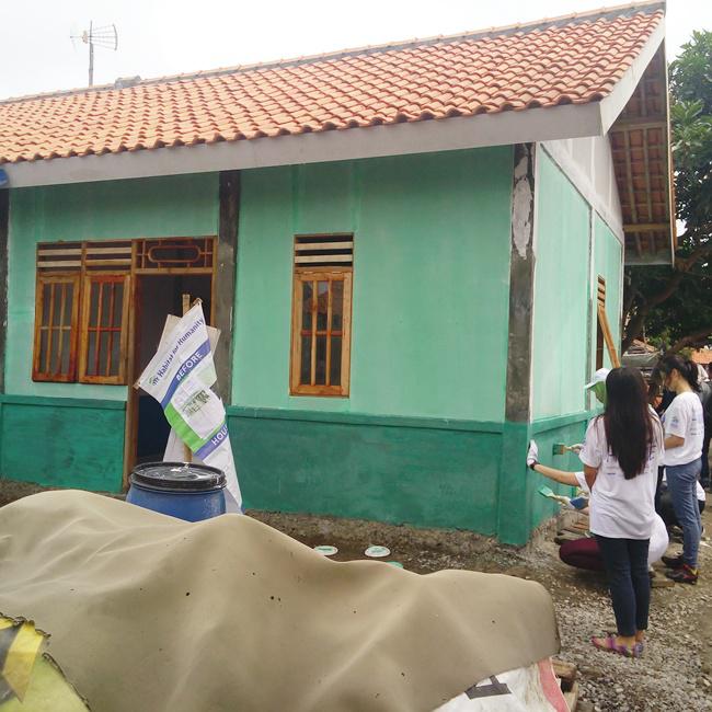 Rumah yang dibangun dalam program 'Making A House A Home di Tanjung Kait, Banten| Photo: Copyright Doc Vemale.com/Zika Z