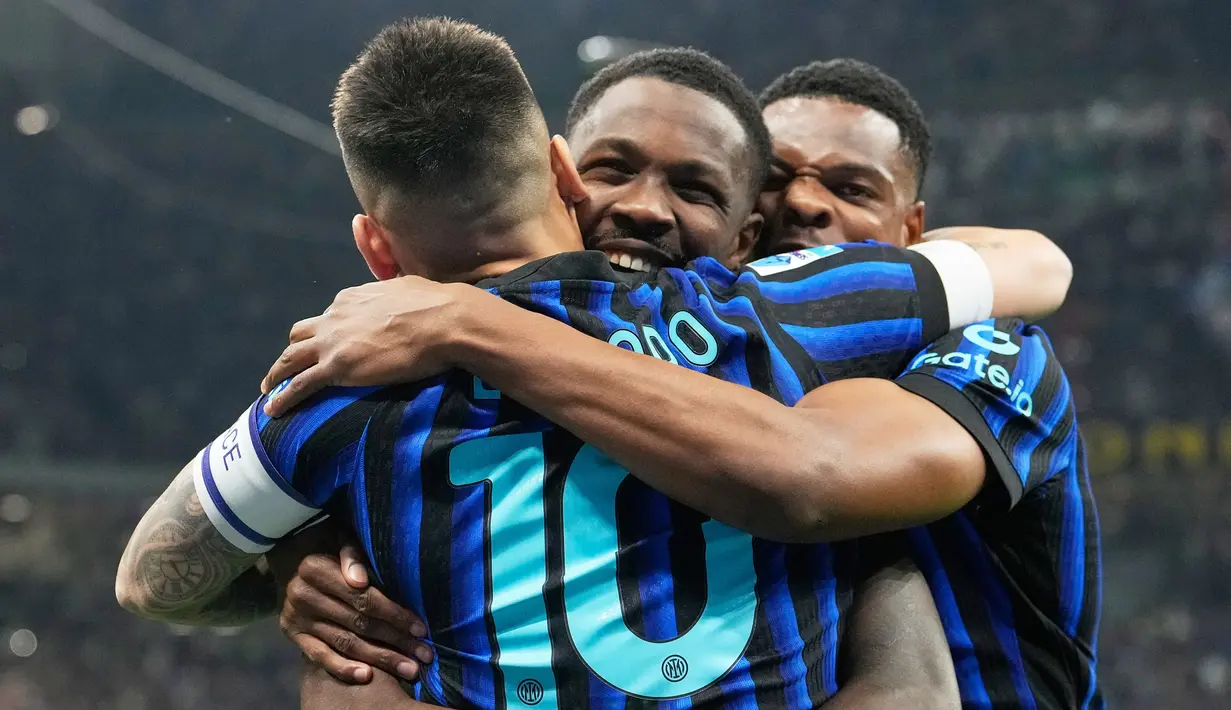 Pencetak gol lain dalam laga tersebut dilesatkan oleh Hakan Calhanoglu (45+2'), Marcus Thuram (55'), dan Nicolo Barella (63'). (AP Bruno/Luca Bruno)