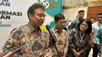 Menteri Kesehatan RI Budi Gunadi Sadikin menghadiri Pameran Inovasi dan Teknologi Kesehatan dalam Transformasi Kesehatan dengan tema "Melesat Maju Menuju Resiliansi Kesehatan" di Jakarta Convention Centre pada Kamis, 9 November 2023. (Dok Liputan6.com/Fitri Haryanti Harsono)