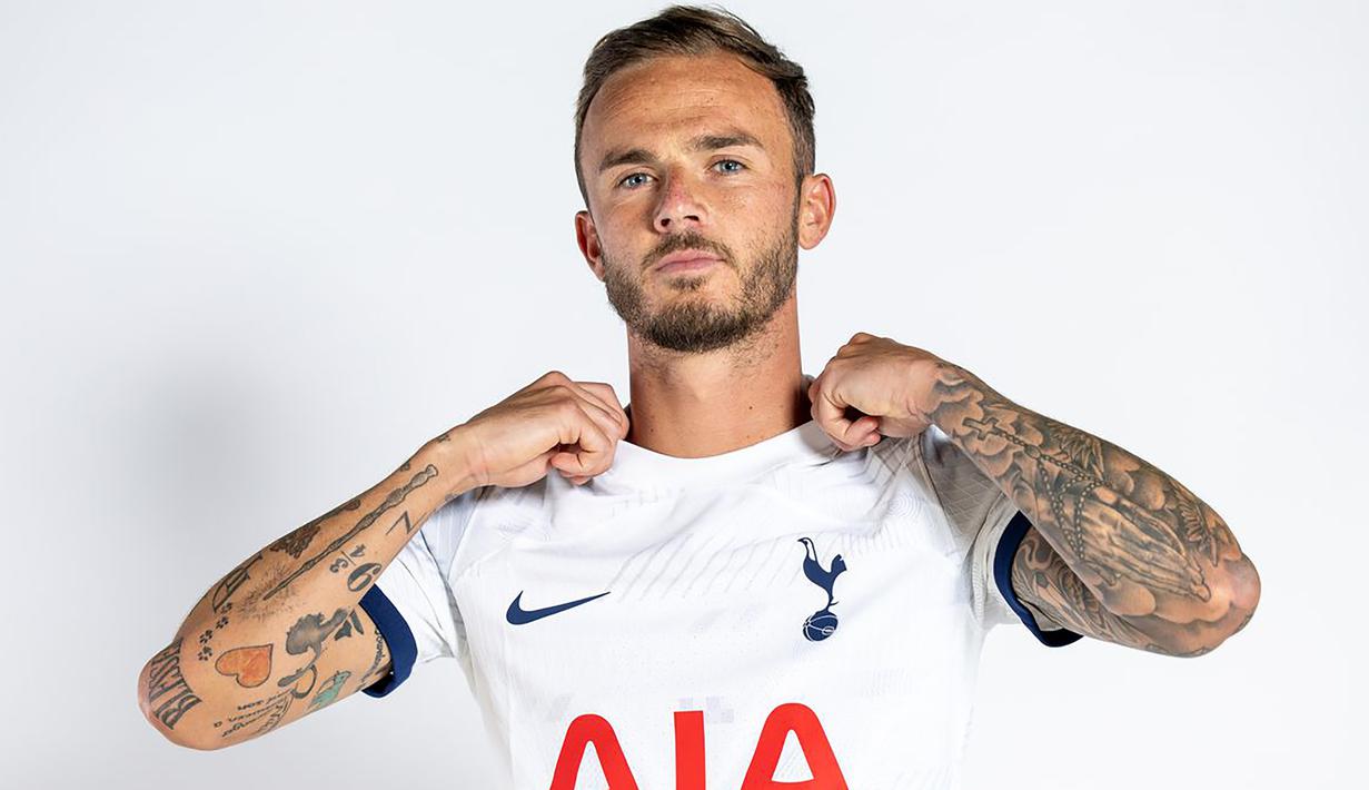 Dari beberapa klub di Liga Inggris, Totenham Hotspur menjadi salah satu klub yang dihuni banyak pemain local pride alias berasal dari Inggris sendiri. Yang terbaru Spurs mendatangkan gelandang asal Leicester City yang terdegradasi ke Championship, James Maddison pada awal musim 2023/2024. Berikut ini 5 pemain asli Inggris terakhir yang didatangkan Tottenham Hotspur. (Tottenham Hotspur FC)