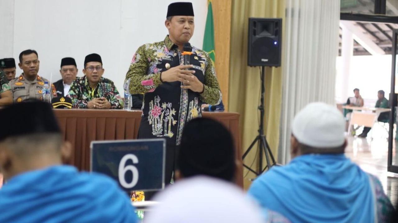 Tri mengatakan, rencana kebijakan itu akan berjalan dengan cepat jika sudah dilantik menjadi Wali Kota Bekasi definitif.