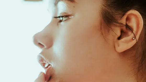 Tak Hanya Kulit, Sinar Matahari Juga Bisa Picu Tanda Penuaan pada Bibir