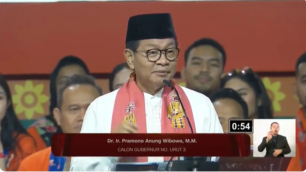 Calon Gubernur (Cagub) nomor urut 3 Pramono saat debat kedua Pilgub Jakarta 2024.