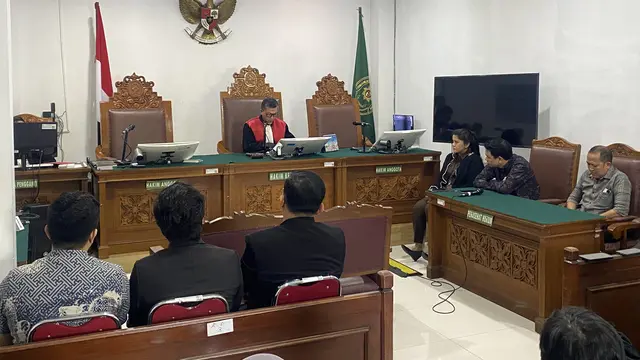 Sidang praperadilan ketiga Lodewyk Pusung di PN Jakarta Selatan. (Liputan6.com/Devira Prastiwi).