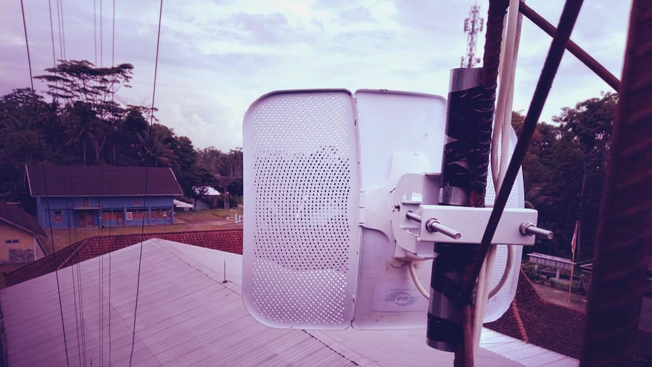 TP-Link Sediakan Perangkat Jaringan Internet untuk Pengungsi Erupsi Gunung Merapi