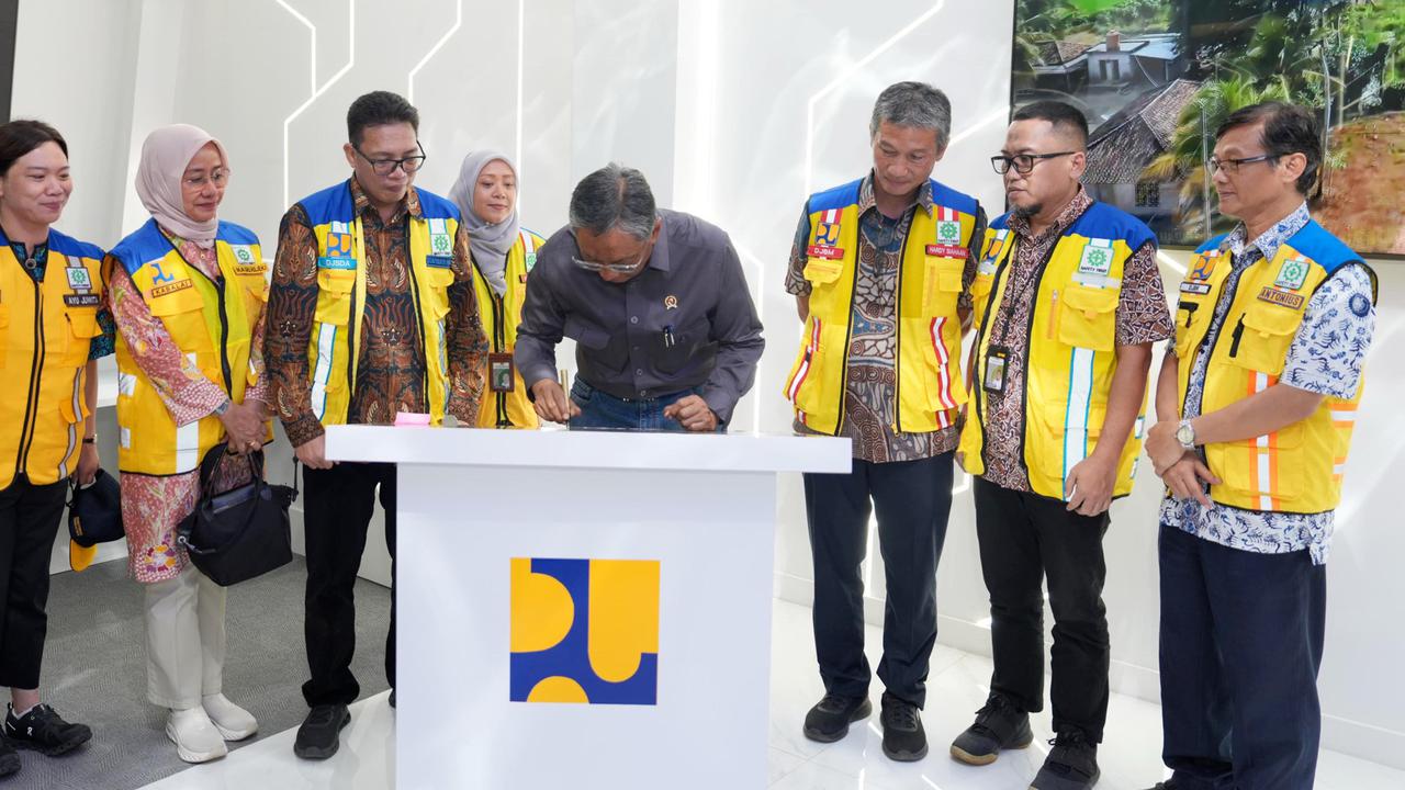 Menteri Dody Resmikan Pusat Informasi Terpadu BBWS Sumatera VIII