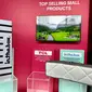 Display produk kasur INTHEBOX di acara pengenalan&nbsp;ShopTokopedia Mall di Park Hyatt Jakarta, 19 Juli 2024. (Liputan6.com/Asnida Riani)