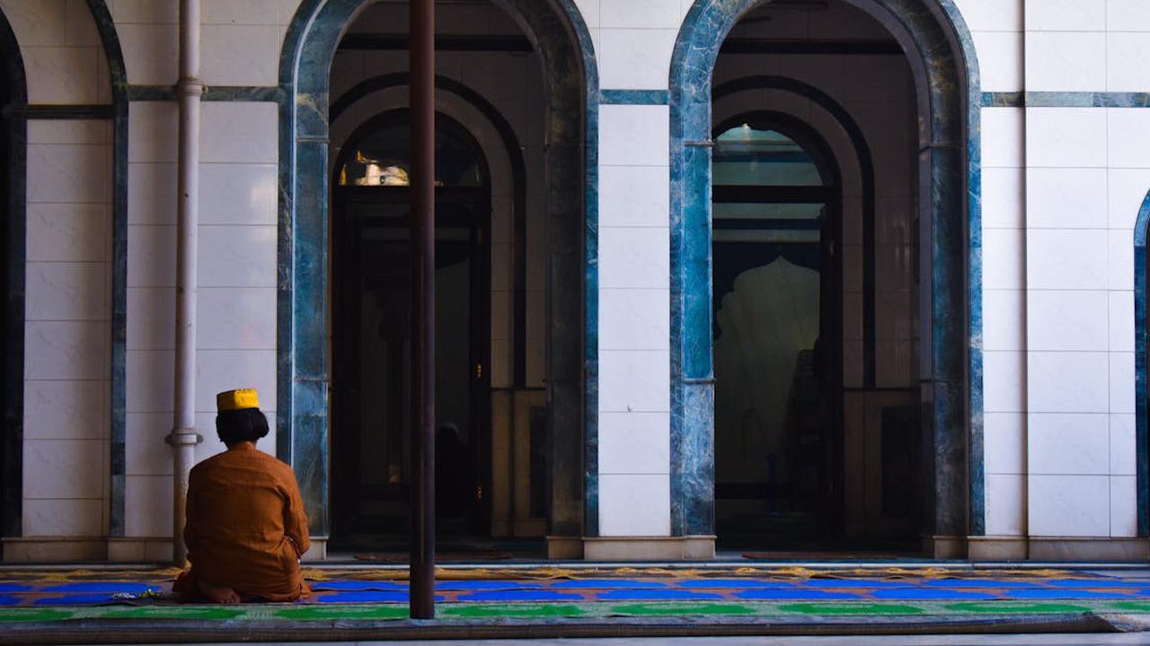 4 Persiapan Penting Sebelum I’tikaf, Jangan Sampai Keliru Ini Tahapan yang Benar