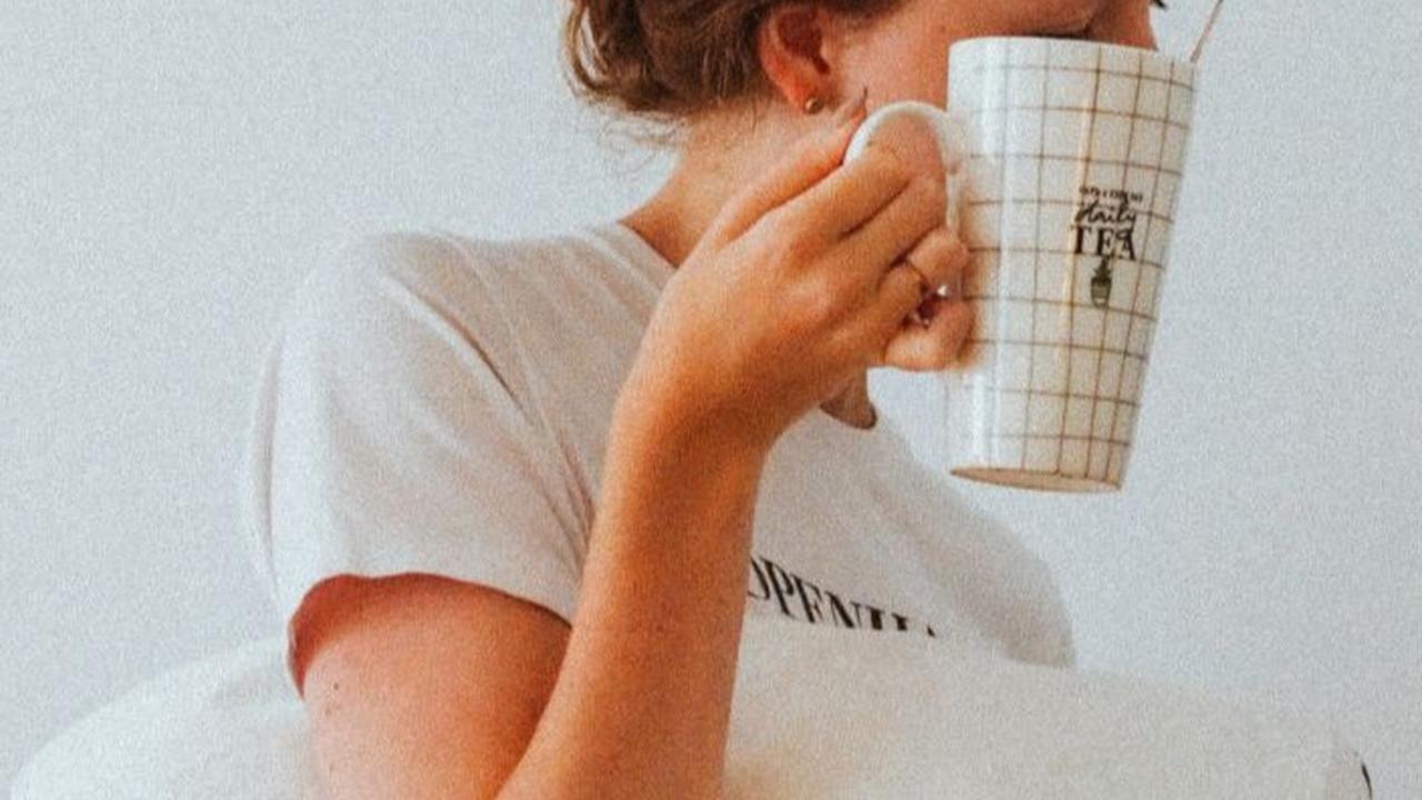 6 Cara yang Membantumu Mendetoksifikasi Pikiran Setiap Pagi