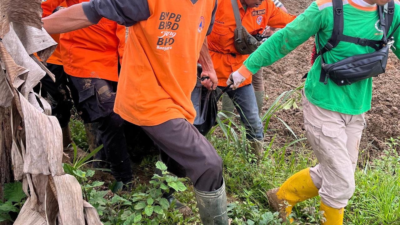 Tim SAR Temukan Dua Orang Meninggal Dunia Tanah Longsor di Banjarnegara