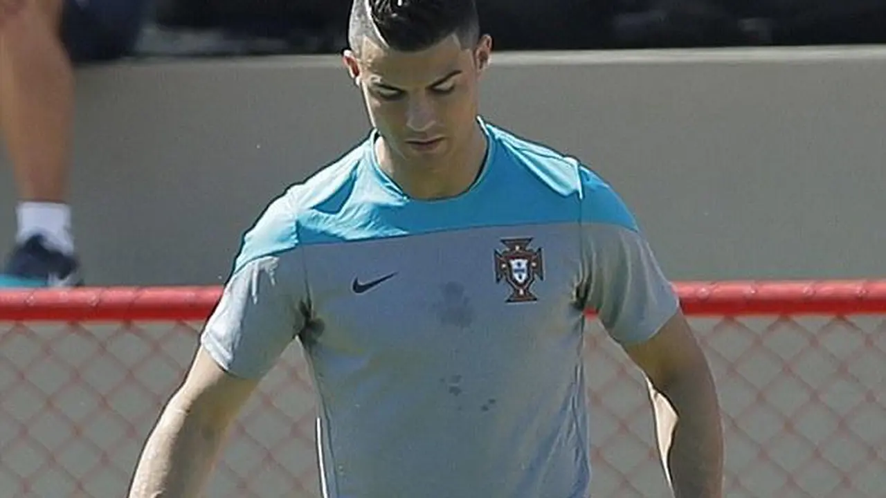 Model rambut terbaru Cristiano Ronaldo
