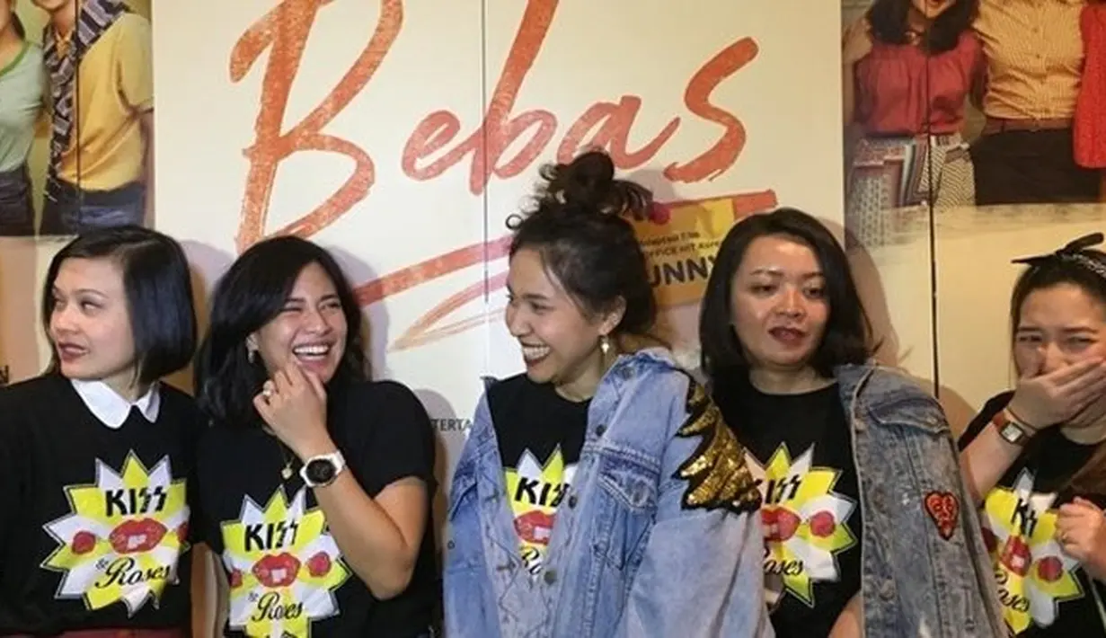 Dian Sastrowardoyo (Adrian Putra/Fimela.com)