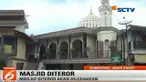 Surat ancaman tersebut dituliskan oleh seseorang yang diselipkan pada uang Rp 2000.