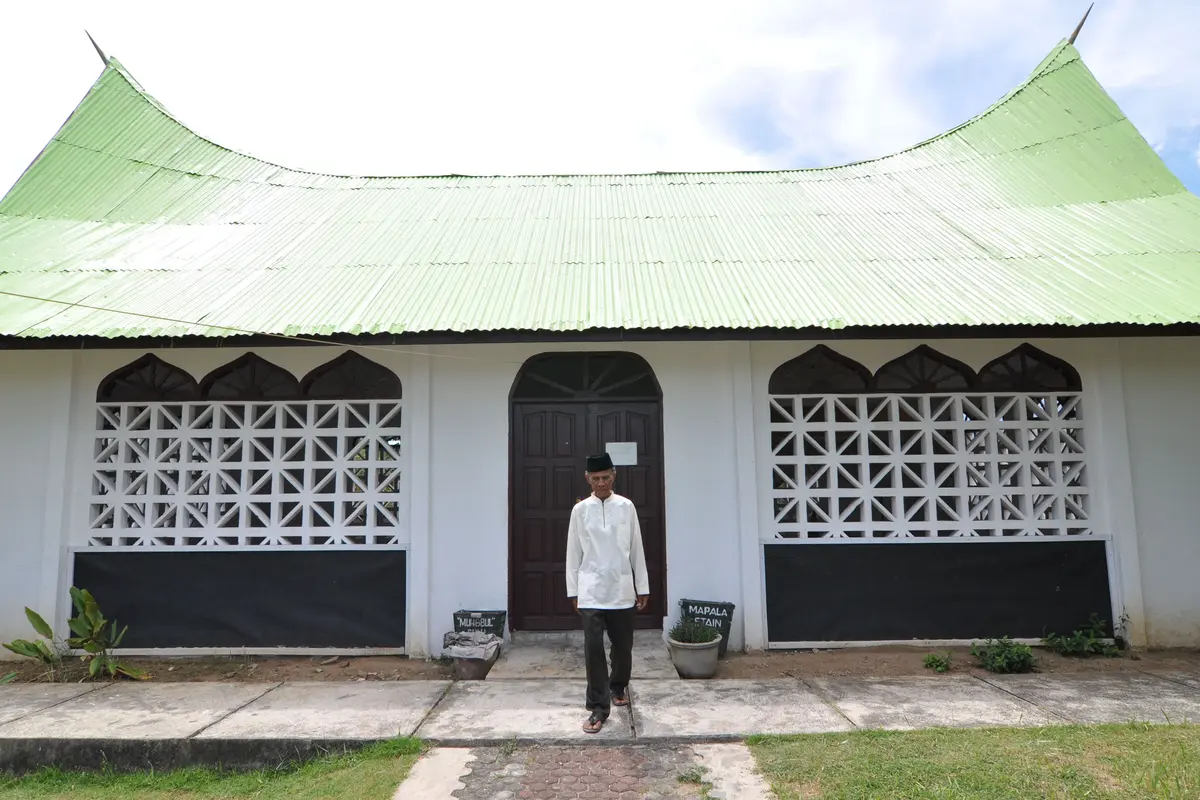 Daya Tarik Wisata Religi, Makam Datuk Karama di Palu 