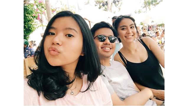 Tak hanya dekat dengan sang kakak, Jocelyn juga akrab dengan kekasih Jojo.
