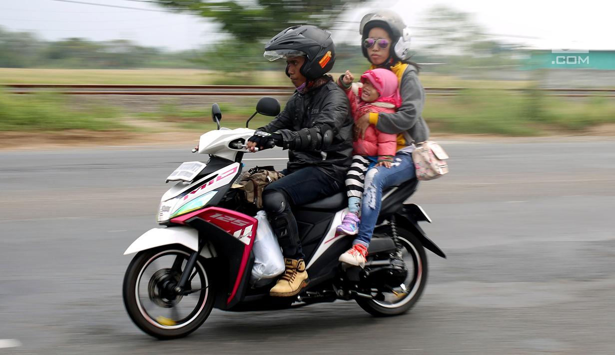 Suka Duka Mudik Naik Motor Dan Bawa Anak News Liputan6com