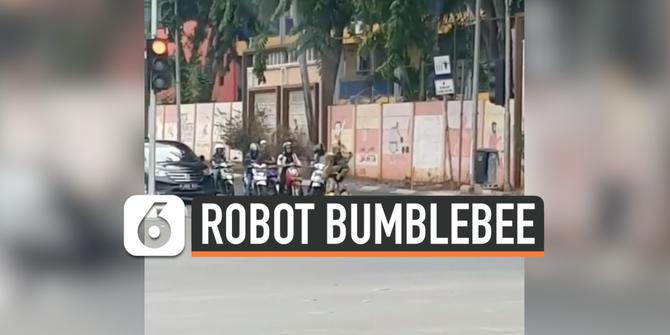 VIDEO: Viral, Robot Bumblebee Atur Lalu Lintas