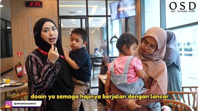 7 Momen Ria Ricis dan Oki Setiana Dewi Pamit Berangkat Haji, Penuh Haru