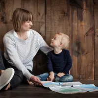 Peringati Hari Anak Nasional dengan mencoba belajar jadi ibu yang pengertian melalui pola asuh mindful parenting. (Ilustrasi: Pexels.com/Pixabay)