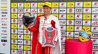 Fadillah Arbi Aditama menjuarai race pertama kelas AP250 Seri Buriram ARRC 2025 di Sirkuit Internasional Chang, Buriram, Sabtu (26-4-2025). (Bola.com/Aning Jati)