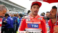 Andrea Iannone Terima Hadiah Natal Misterius 