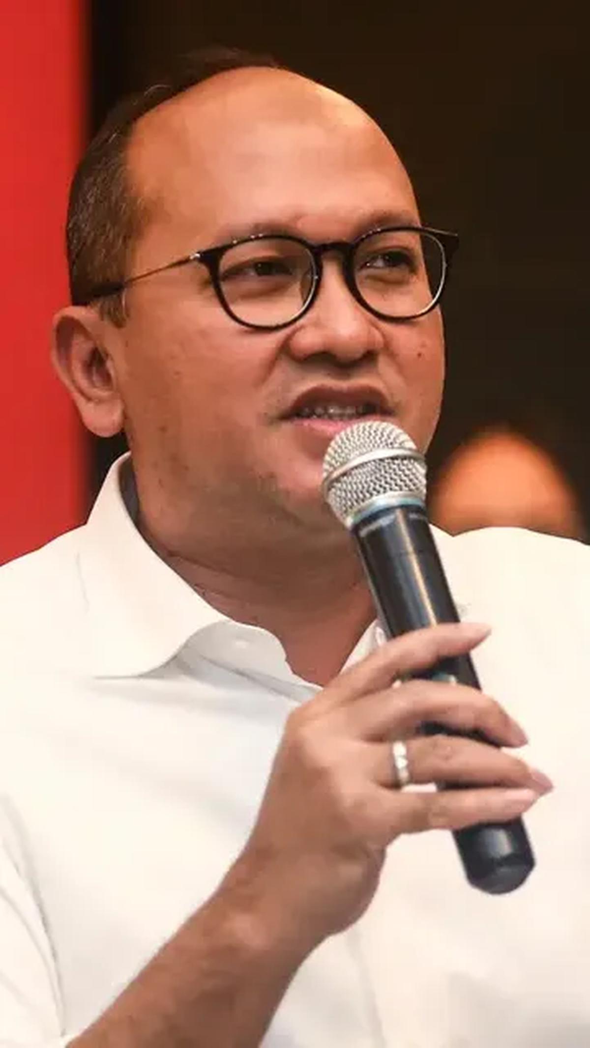 Sebelum dilantik menjadi Wamen BUMN, Rosan merupakan Duta Besar Indonesia Untuk Amerika Serikat (AS) sejak Desember 2021.