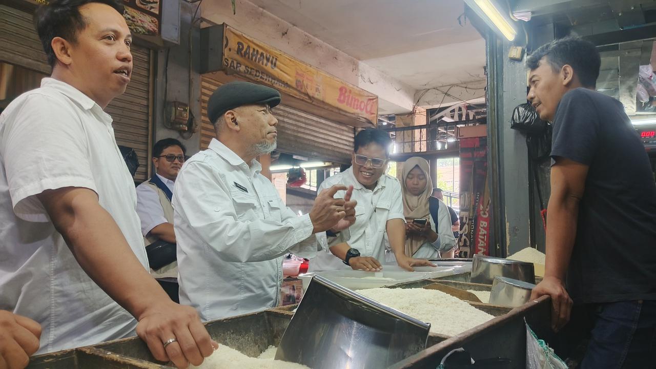 Pedas di Wajan, Perih di Kantong: Harga Cabai Rawit di Pasar Bandung Meroket Jelang Nataru