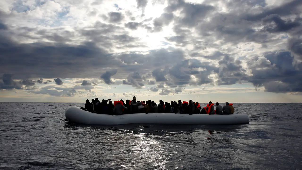 20170103-Penyelamatan-Imigran-Afrika-Laut-Meditarania-Reuters