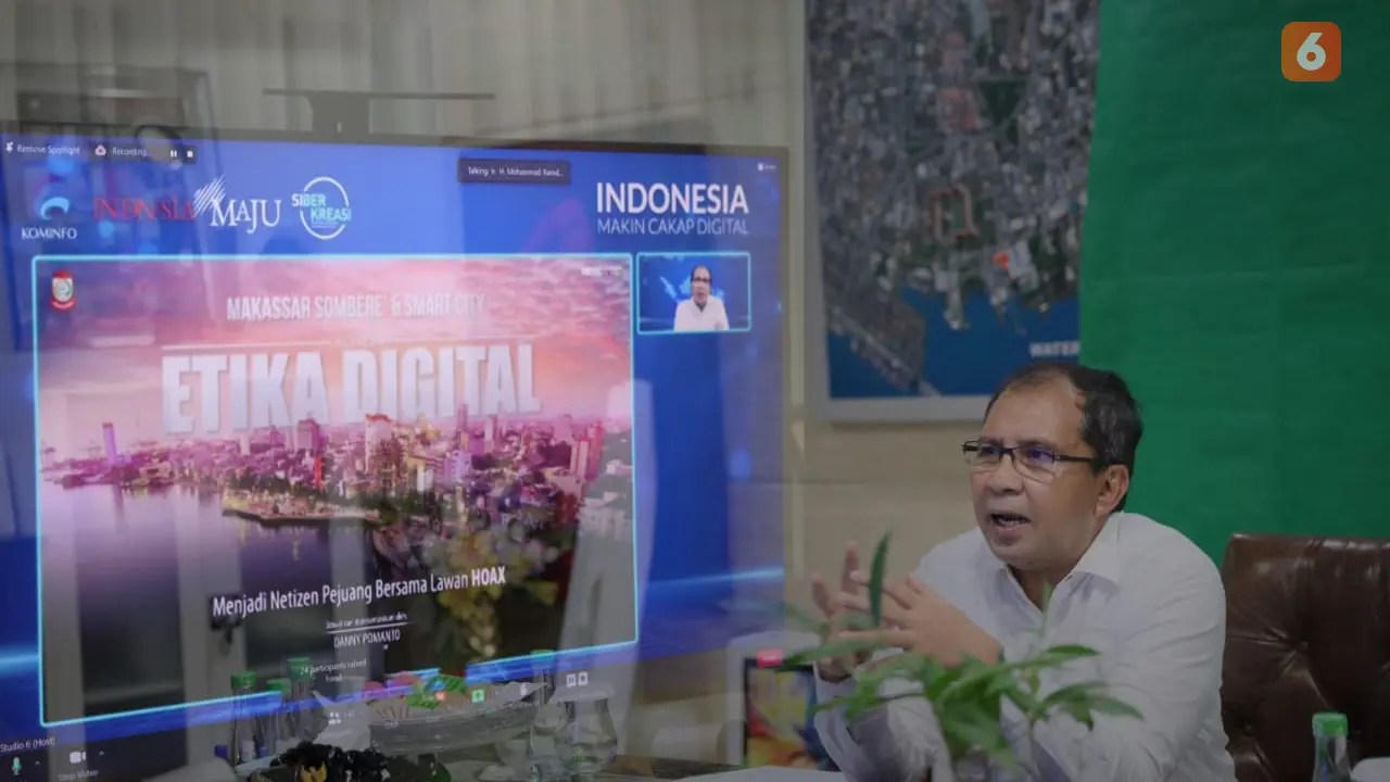 Danny Pomanto jadi pembicara webinar Kominfo (Liputan6.com)