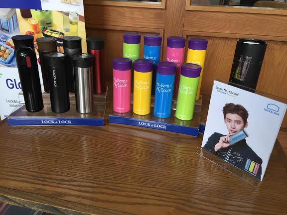 Tumbler kece dari Lock&Lock cocok untuk kaum muda | Photo: Copyright Doc Vemale.com