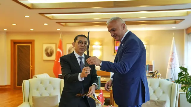 Menteri Kebudayaan RI, Fadli Zon Teken Kerja Sama dengan Menteri Kebudayaan dan Pariwisata Turki, Mehmet Nuri Ersoy