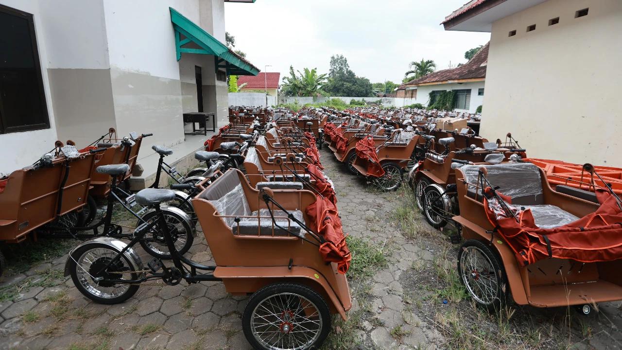 Segera Dibagikan, Becak Listrik Bantuan Presiden Prabowo akan Tunjang Wisata Heritage Banyuwangi