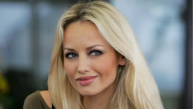 Adriana Karembau