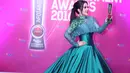 "Persiapan udah 90 persen. Tinggal 10 persen itu sebenarnya fisik aku. Konser yang 15 lagu, 2 jam live, aku cuma punya waktu 2 hari untuk fisik. Latihan nari tadi malam, latihan gabungan hari ini," ujarnya. (Nurwahyunan/Bintang.com)