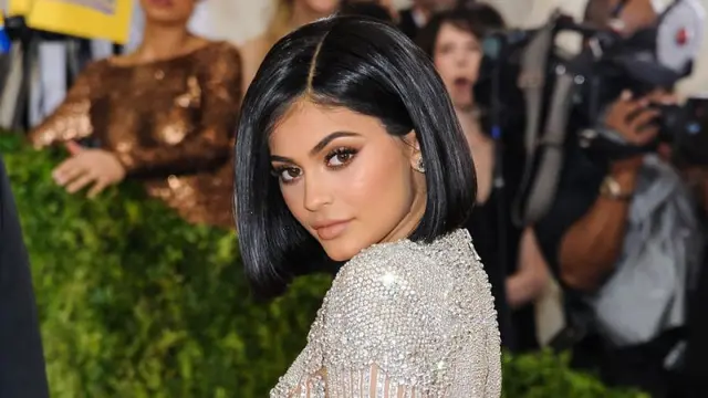 [Bintang] Kylie Jenner