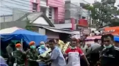 Tim SAR akhirnya menemukan jasad co-pilot Pesawat Tempur Super Tucano, hingga ribuan tenaga honorer berunjuk rasa di Bundaran Patung Kuda. 