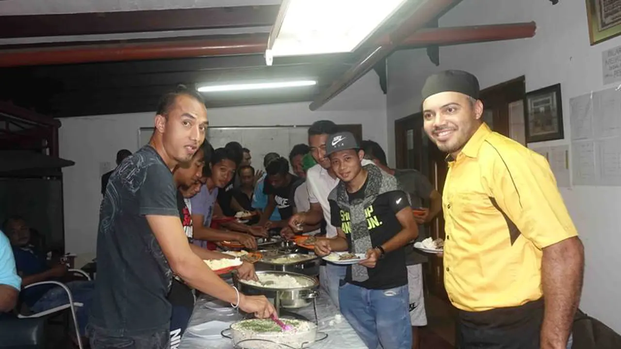 Surabaya United