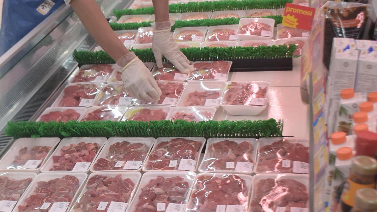 Bulog Tak Impor Daging Beku untuk Ramadan dan Lebaran 2026