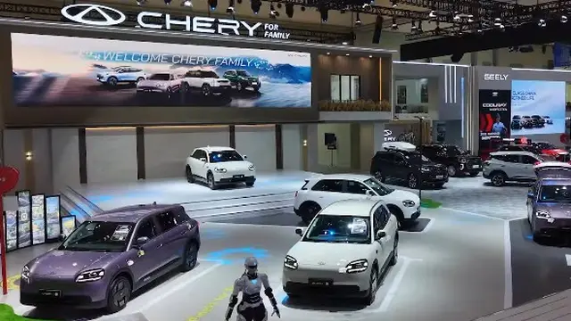 Selisih Harga Mobil Termahal dan Termurah di GIIAS 2026 (Instagram @giias_id)