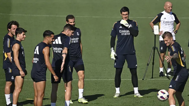 Sesi latihan terakhir Real Madrid sebelum pertandingan Celta Vigo