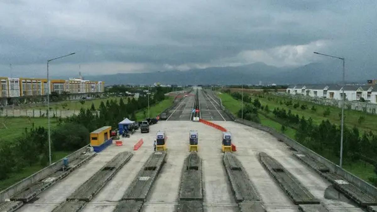 Indonesia Kejar Target 1.500 Kilometer Jalan Tol Baru