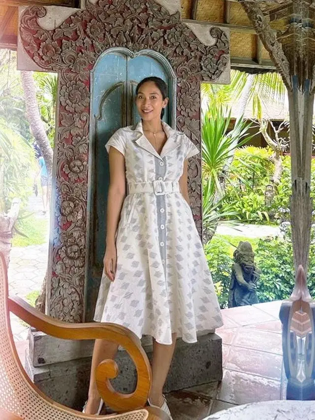 Inspirasi dress Happy Salma