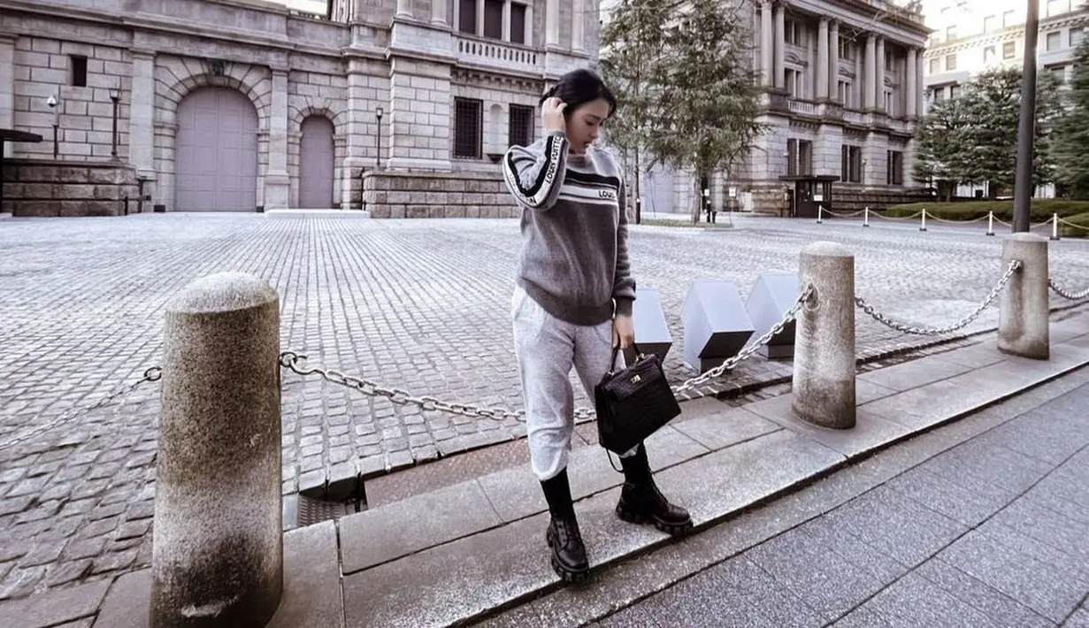 (Instagram/princessyahrini)