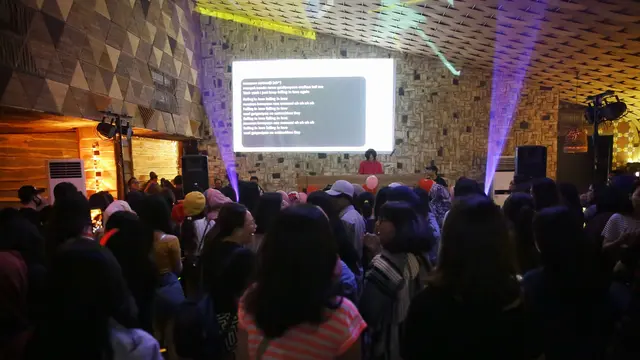 Hadirkan McKay, Tengok Lagi Keseruan Friday Noraebang dalam 5 Foto Ini