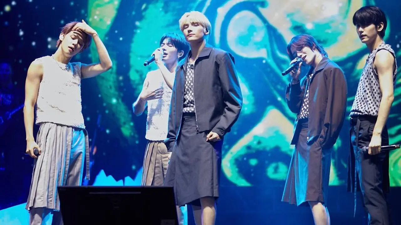 TXT X Dior