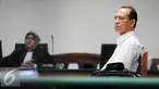 Terdakwa Mantan Menteri Agama Suryadharma Ali menjalani sidang pembacaan putusan sela di Pengadilan Tipikor, Jakarta, Senin (21/9/2015). Majelis Hakim menolak nota keberatan dugaan korupsi dalam penyelenggaraan ibadah haji. (Liputan6.com/Helmi Afandi)
