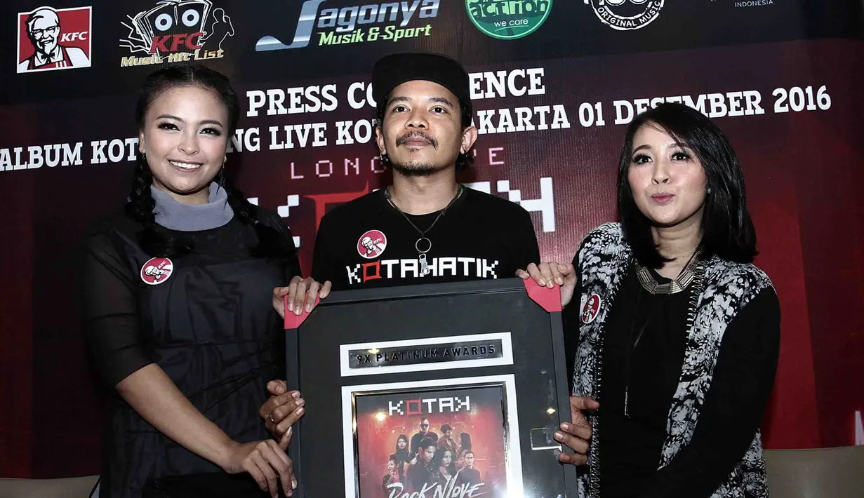 Namun proses yang panjang dalam pembuatan album Long Live Kotak ini membuat mereka banyak melakukan eksplorasi kemampuan bermusiknya. (Deki Prayoga/Bintang.com)