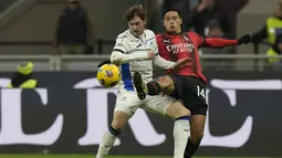 AC Milan harus menelan pil pahit usai tumbang 1-2 dari Atalanta. (AP Photo/Luca Bruno)